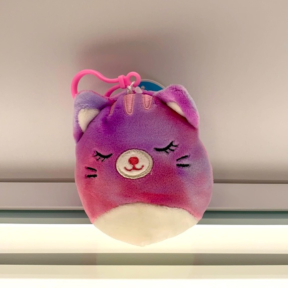 Caeli the purple cat Squishmallow clip! - Picture 1 of 7